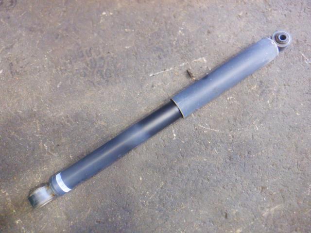 【中古】中古部品 タンク M900A 右ﾘｱｼｮｯｸｱﾌﾞｿｰﾊﾞｰ 【3340140100-000023413550700】