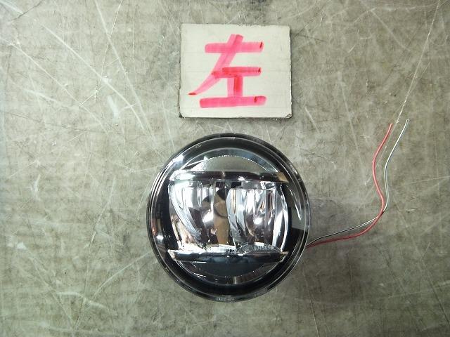 【中古】中古部品 ピクシスエポック LA350A 左ﾌｫｸﾞﾗﾝﾌﾟ 【3310050100-230401000110950】