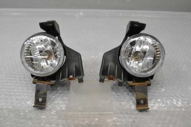 【中古】中古部品 Ｒ２ RC1 右ﾌｫｸﾞﾗﾝﾌﾟ 【3310580000-240209000710850】