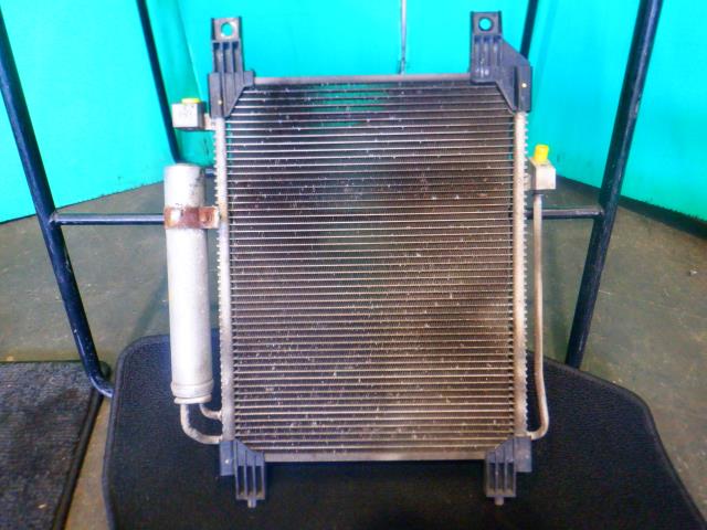 【中古】中古部品 デイズ B21W ｺﾝﾃﾞﾝｻｰ 【3340140100-000023507260600】
