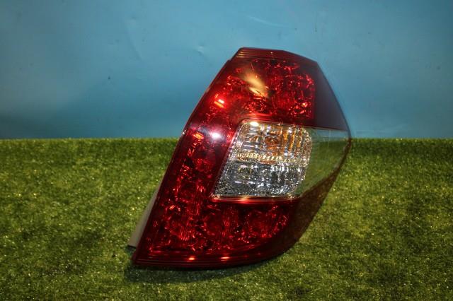 【中古】中古部品 フィットシャトル GG7 右ﾃｰﾙﾗﾝﾌﾟ 【3330950100-000038230415500】