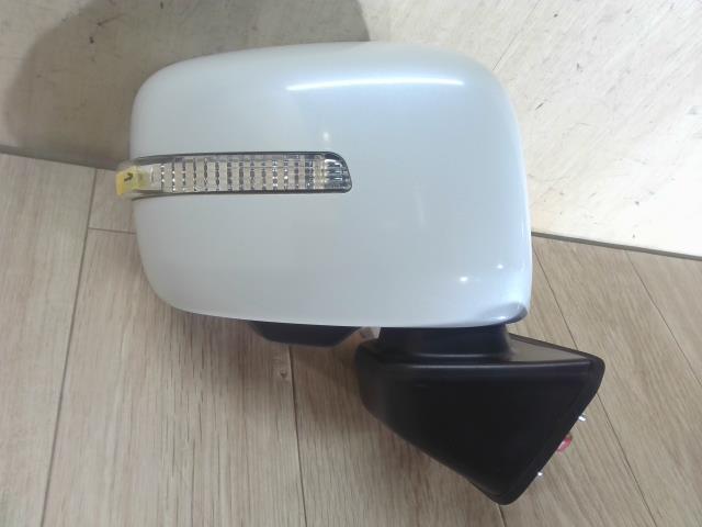 【中古】中古部品 クロスビー MN71S 右ｻｲﾄﾞﾐﾗｰ 【3310390100-240124000613500】