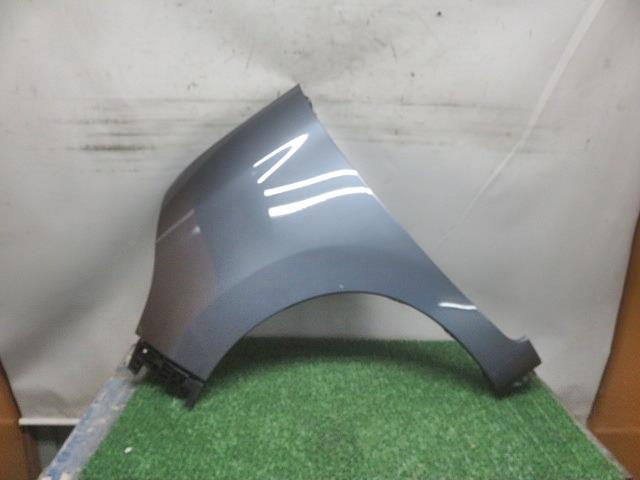 【中古】中古部品 パレット MK21S 左ﾌﾛﾝﾄﾌｪﾝﾀﾞｰ 【3330380100-000036005610700】