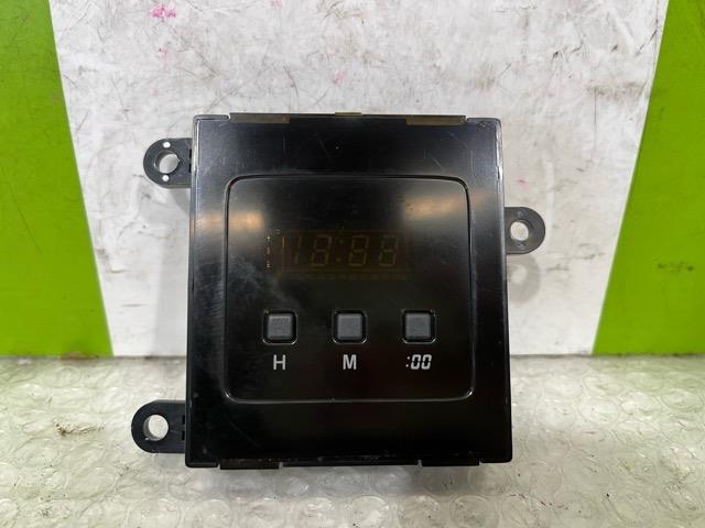 【中古】中古部品 チェイサー GX81 時計 【3330530100-000005209968050】