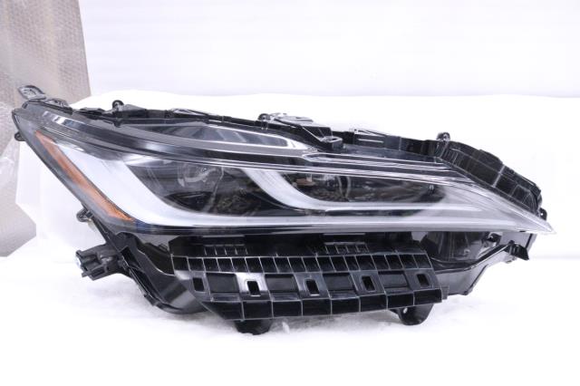 【中古】中古部品 ハリアー MXUA80 右ヘッドランプ 【3260520000-240222500410800】|e-cleマート