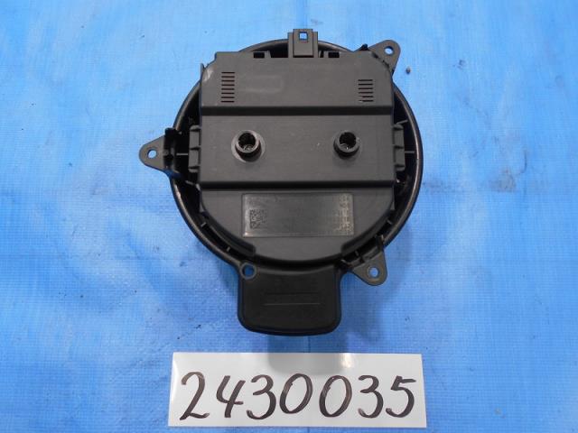 【中古】中古部品 アウディ A6 4GCHVS ﾋｰﾀｰﾌﾞﾛｱﾓｰﾀｰ 【3310040100-000243003567900】