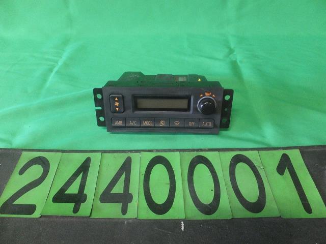 【中古】中古部品 いすゞ大型車 EXD52D8 A/Cｽｲｯﾁﾊﾟﾈﾙ 【3310040100-000244000160900】
