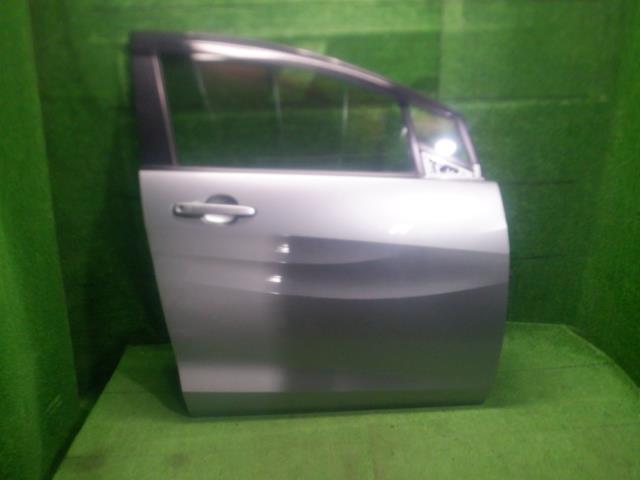 【中古】中古部品 プレマシー CWEAW 右ﾌﾛﾝﾄﾄﾞｱ 【3330420100-240217000213100】