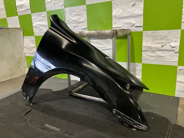 【中古】中古部品 クラウン GRS200 右ﾌﾛﾝﾄﾌｪﾝﾀﾞｰ 【3330530100-000005214610600】 15,400円