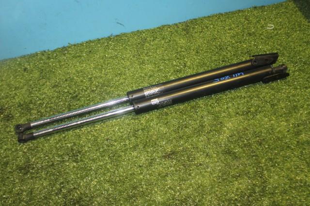 【中古】中古部品 ビアンテ CCEFW ﾊﾞｯｸﾄﾞｱﾀﾞﾝﾊﾟｰ 【3330950100-000041180577250】 5,389円