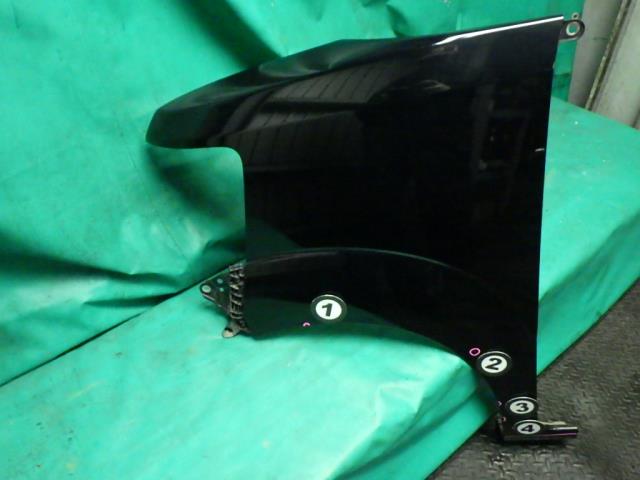 【中古】中古部品 Ｎ－ＢＯＸ JF1 左ﾌﾛﾝﾄﾌｪﾝﾀﾞｰ 【3330990500-240221000110700】