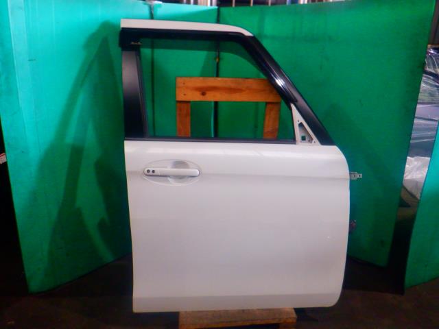 【中古】中古部品 スペーシア MK32S 右ﾌﾛﾝﾄﾄﾞｱ 【3340140100-000024039313100】