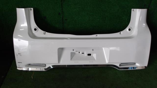 【中古】中古部品 デイズ B21W ﾘｱﾊﾞﾝﾊﾟｰ 【3340220100-000224070115100】