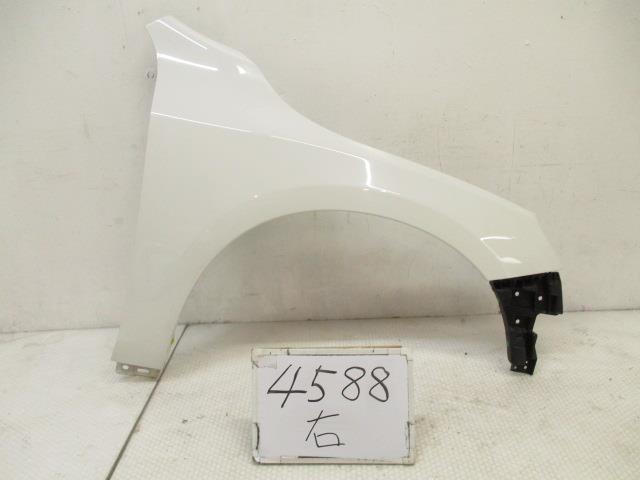【中古】中古部品 ボルボ 60シリーズ FB420 右ﾌﾛﾝﾄﾌｪﾝﾀﾞｰ 【3500170000-240219500610600】