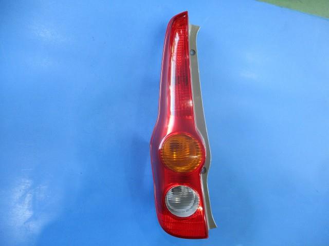 【中古】中古部品 ミラ L275S 左ﾃｰﾙﾗﾝﾌﾟ 【3310590000-000007286315600】
