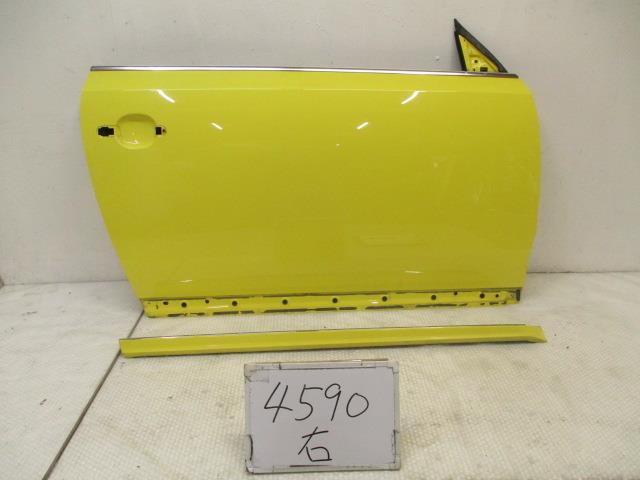 【中古】中古部品 VW ザ・ビートル 16CBZ 右ﾌﾛﾝﾄﾄﾞｱ 【3500170000-240227503713100】