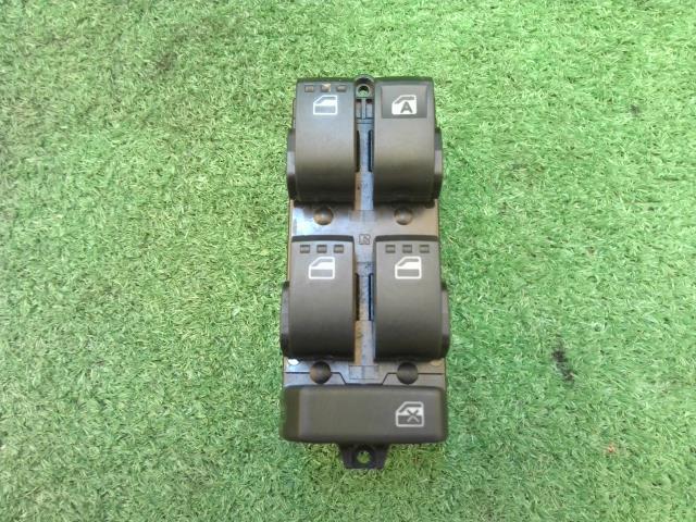 【中古】中古部品 ムーヴ LA150S ﾊﾟﾜｰｳｲﾝﾄﾞｳｽｲｯﾁ 【3260240000-240222000361900】