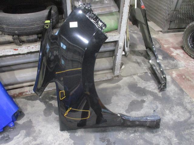 【中古】中古部品 セレナ FC26 右ﾌﾛﾝﾄﾌｪﾝﾀﾞｰ 【3310160100-000004334310600】