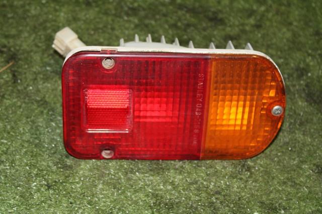 【中古】中古部品 ミニキャブ U41T 右ﾃｰﾙﾗﾝﾌﾟ 【3330950100-000030560715500】