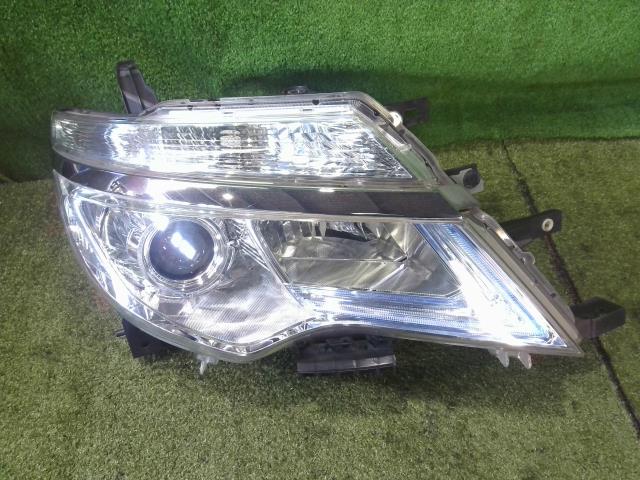 【中古】中古部品 セレナ HFC26 右ﾍｯﾄﾞﾗﾝﾌﾟ 【3260070000-240227000110800】