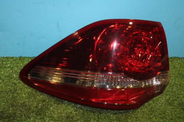 【中古】中古部品 クラウン GRS204 左ﾃｰﾙﾗﾝﾌﾟ 【3330950100-000041230315600】