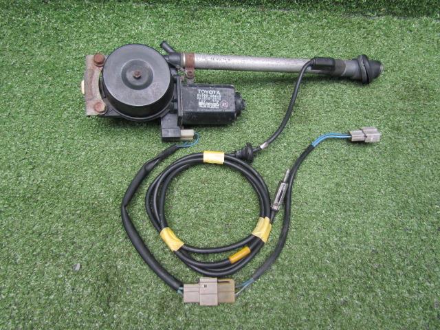 【中古】中古部品 ランドクルーザー HZJ81V ｱﾝﾃﾅ 【3330200100-230358000061000】