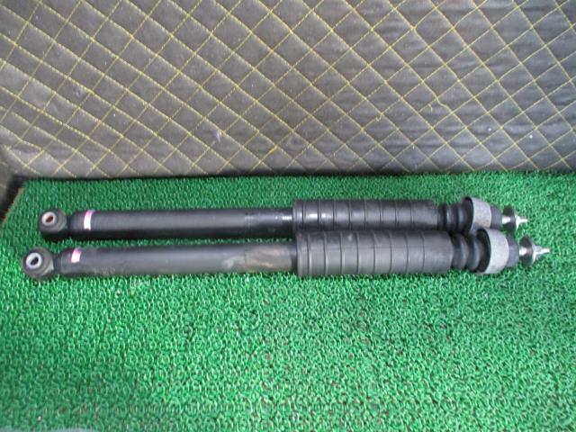 【中古】中古部品 マーチ K13 右ﾘｱｼｮｯｸｱﾌﾞｿｰﾊﾞｰ 【3330660100-000024301450700】