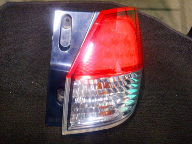 【中古】中古部品 ソリオ MA15S 右ﾃｰﾙﾗﾝﾌﾟ 【3340140100-000024050915500】