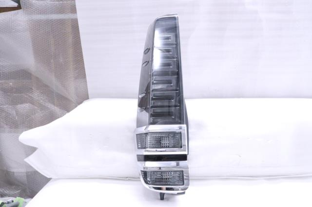 【中古】中古部品 ヴォクシー ZRR80W 左ﾃｰﾙﾗﾝﾌﾟ 【3260520000-240305504215600】 13,706円