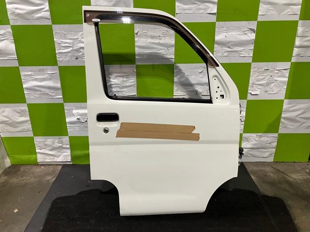 【中古】中古部品 ハイゼット S321V 右ﾌﾛﾝﾄﾄﾞｱ 【3330530100-000005220313100】