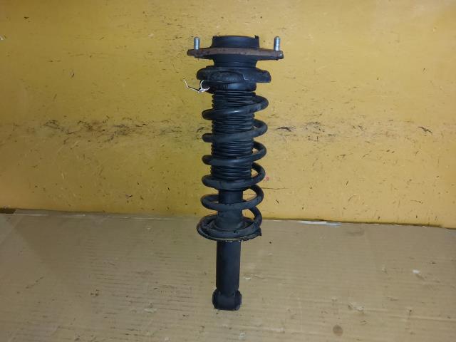 【中古】中古部品 エクシーガクロスオーバー７ YAM 右ﾘｱｽﾄﾗｯﾄ 【3330960100-000052204750310】