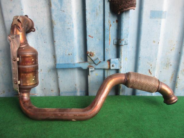 【中古】中古部品 ベンツ CLAクラス 117342 ﾌﾛﾝﾄｴｷｿﾞｰｽﾄﾊﾟｲﾌﾟ 【3540020100-000006023322200】 29,530円