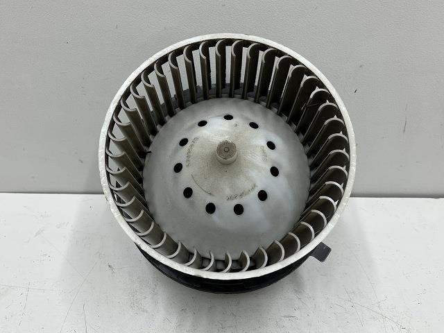 【中古】中古部品 キャデラック エスカレード GMT800 ﾋｰﾀｰﾌﾞﾛｱﾓｰﾀｰ 【3310070100-0000Y0749167900】