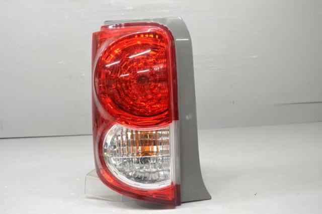 【中古】中古部品 カローラルミオン NZE151N 左ﾃｰﾙﾗﾝﾌﾟ 【3310580000-240307001715600】