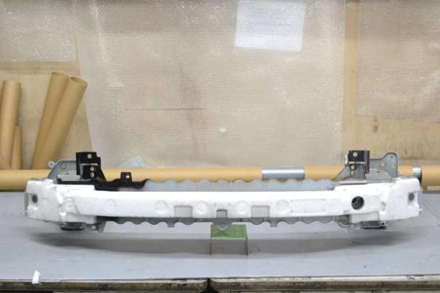 【中古】中古部品 デミオ DE3FS ﾌﾛﾝﾄﾊﾞﾝﾊﾟｰﾎｰｽﾒﾝﾄ 【3310580000-240308001110120】