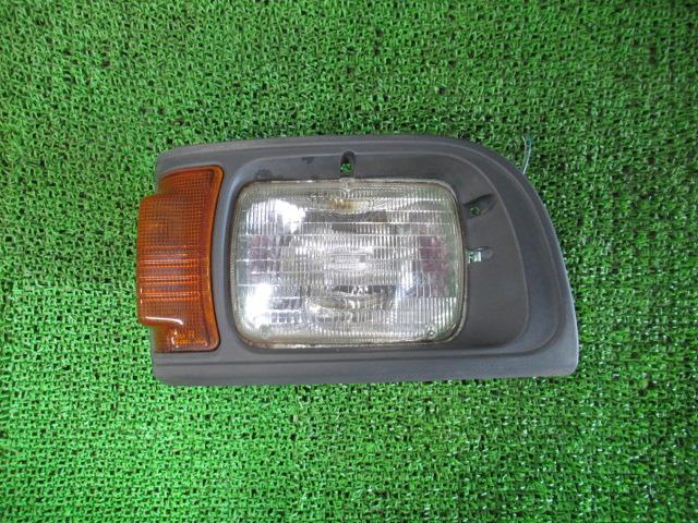 【中古】中古部品 ミニキャブ U41T 右ﾍｯﾄﾞﾗﾝﾌﾟ 【3330540100-240311000710800】