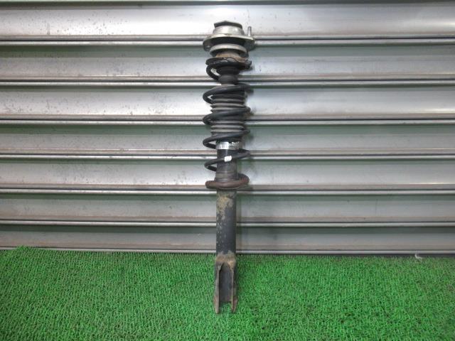 【中古】中古部品 パッソ KGC10 右ﾌﾛﾝﾄｽﾄﾗｯﾄ 【3330540100-240311000850110】