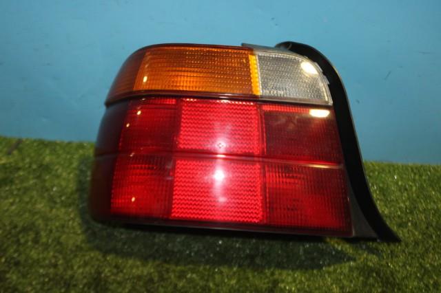 【中古】中古部品 BMW 3シリーズ CG19 左ﾃｰﾙﾗﾝﾌﾟ 【3330950100-000034071915600】