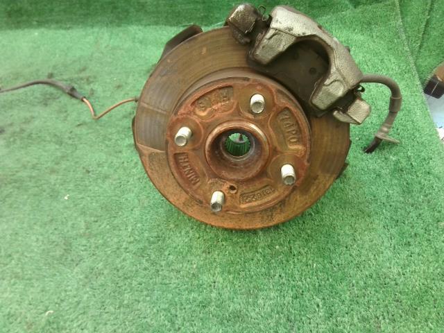 【中古】中古部品 ワゴンＲ MH95S 左ﾌﾛﾝﾄﾅｯｸﾙﾊﾌﾞ 【3260240000-240313000944340】