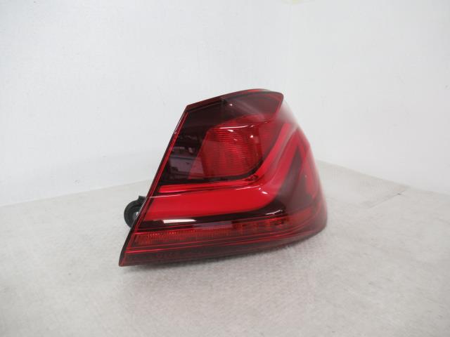 【中古】中古部品 BMW 1シリーズ 7K15 右テールランプ 【3380050000-000035513615500】|e-cleマート