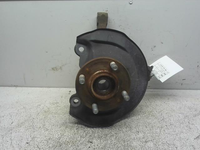 【中古】中古部品 eKカスタム B11W 左フロントナックルハブ 【3310160100-000004294244340】