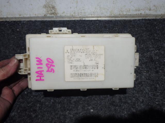 【中古】中古部品 アイ HA1W ﾋｭｰｽﾞﾎﾞｯｸｽ 【3331010800-000021884567800】