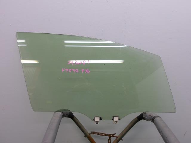 【中古】中古部品 フィット GP1 右フロントドアガラス 【3310250100-000243008113130】