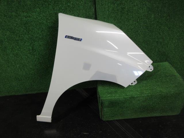 【中古】再生部品 ソリオ MA36S 右フロントフェンダー 【3380010000-240318500110600】|e-cleマート