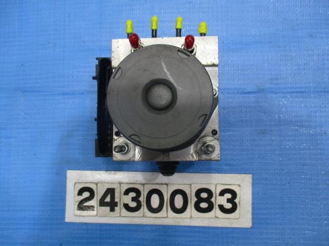 【中古】中古部品 インプレッサ GVF ABSｱｸﾁｭｴｰﾀｰ 【3310040100-000243008342500】