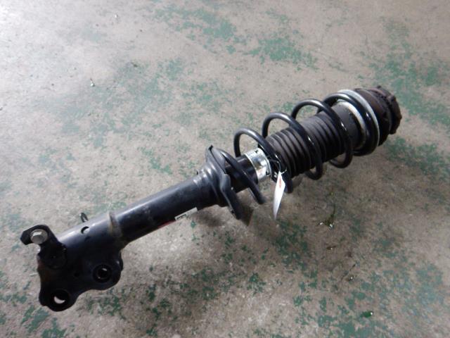 【中古】中古部品 ワゴンＲ MH95S 右ﾌﾛﾝﾄｽﾄﾗｯﾄ 【3330810100-240321000650110】