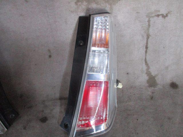 【中古】中古部品 ワゴンＲ MH23S 右ﾃｰﾙﾗﾝﾌﾟ 【3330220100-240322000115500】