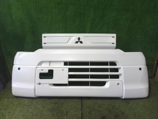 【中古】中古部品 ミニキャブ U61V フロントバンパー 【3260070000-240319000410100】