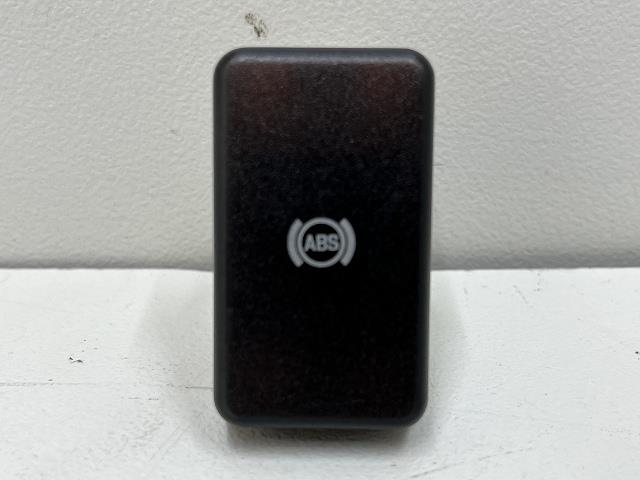 【中古】中古部品 VW ヴァナゴン 70AAF その他 ﾒｰﾀｰ 【3310070100-0000Y0752969250】 9,571円