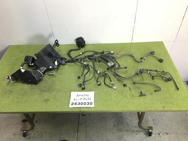 【中古】中古部品 レクサス RX GYL10W ﾋｭｰｽﾞﾎﾞｯｸｽ 【3330991100-000243003067800】